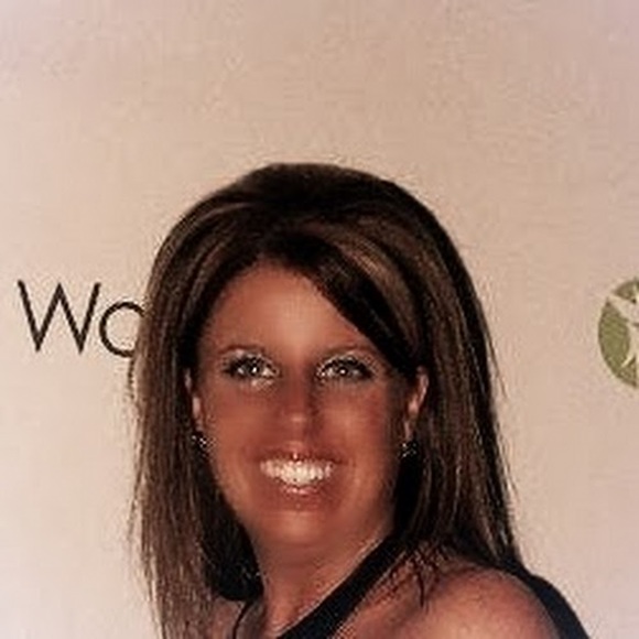 Meet your Posher, Camilla - Picture 1 of 1